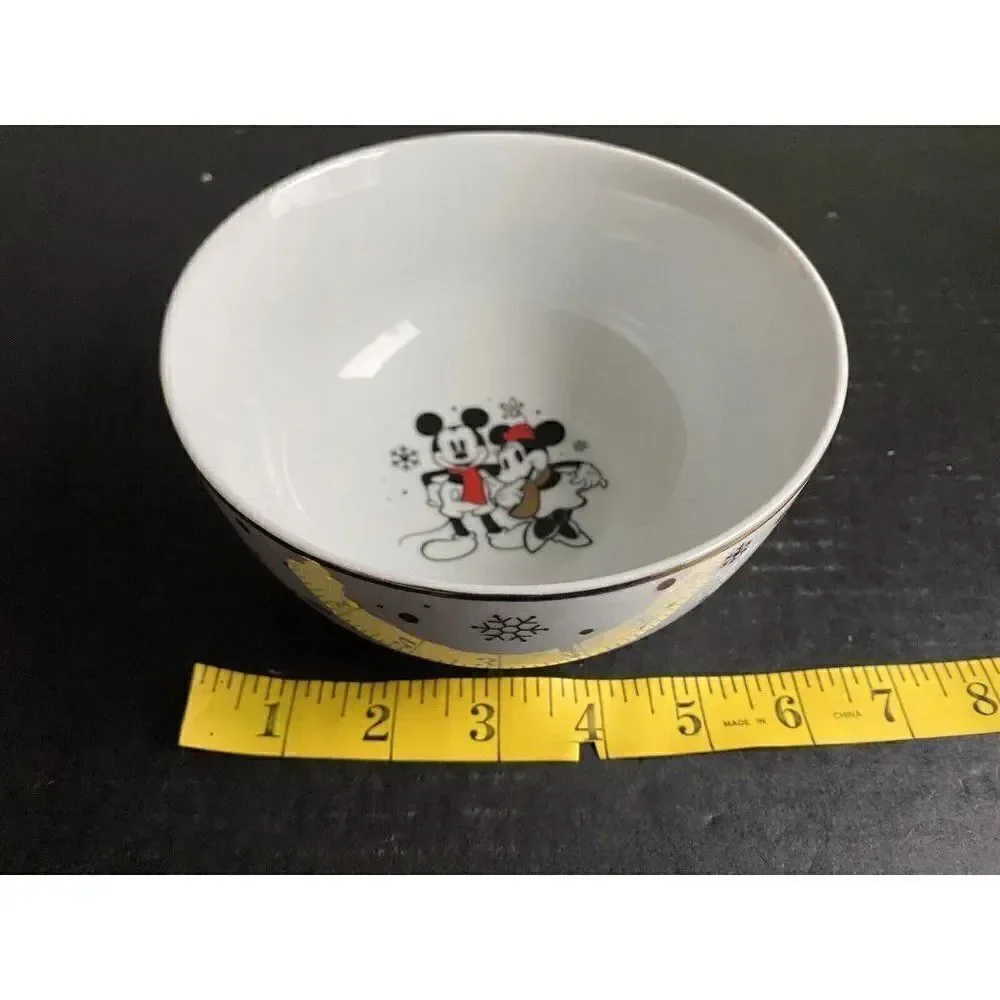 Set Of 4 DISNEY MICKEY MINNIE MOUSE Christmas Soup Snowflakes Red Scarf Bowl NEW